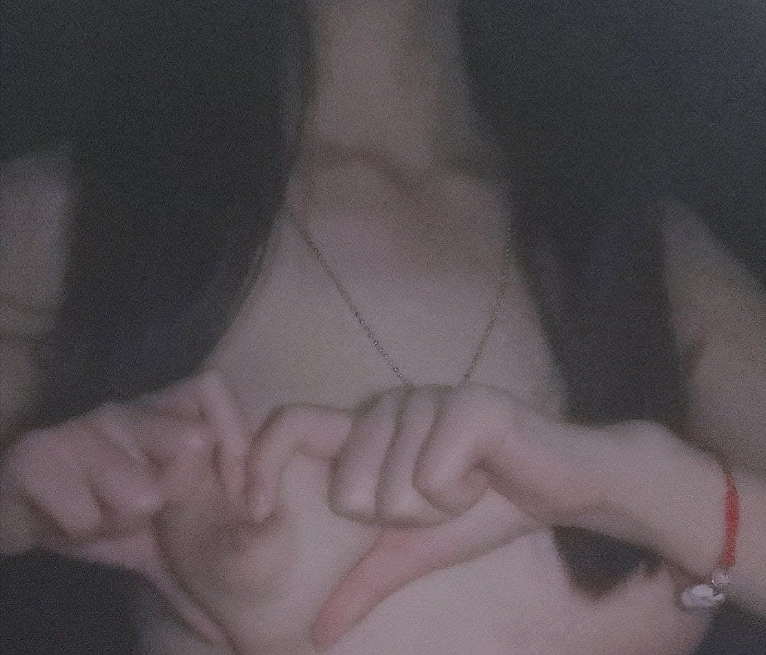 Hồng hài nhi thầm thương chị hàng xóm